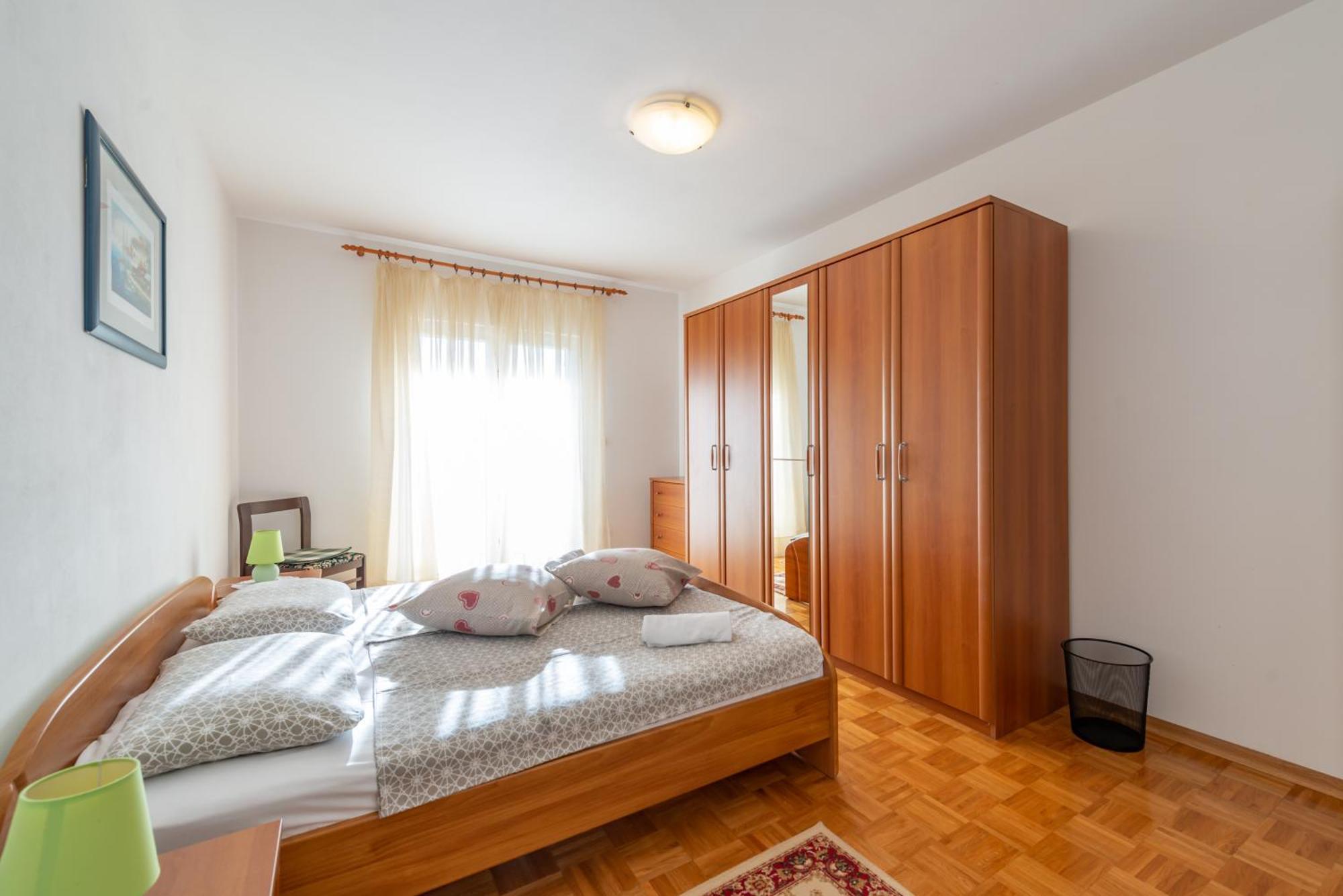 Comfortable Apartments In Peroj Near The Sea Exteriör bild